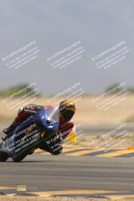 media/Sep-30-2023-SoCal Trackdays (Sat) [[636657bffb]]/Turn 15 (1120am)/